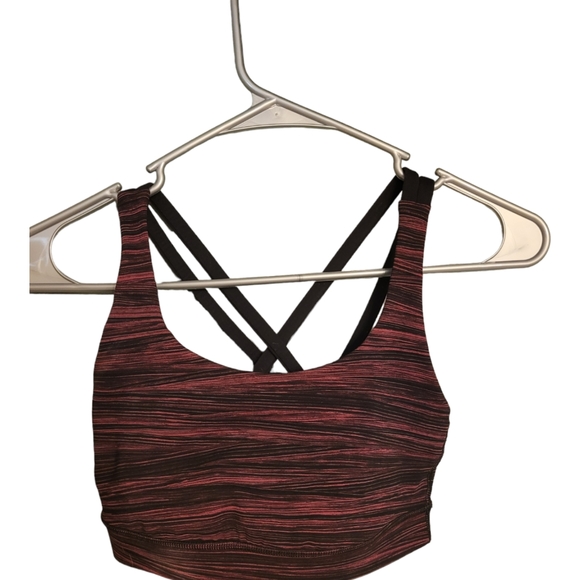 Lululemon Low Tide Blush Berry Black Energy Cross Strap Sports Bra size 4 - Picture 4 of 8